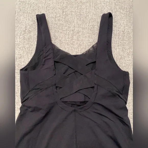 Lululemon Tank Top, Size 8 - Picture 4 of 5